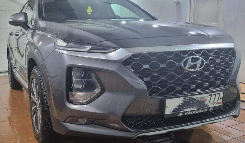   HYUNDAI SANTA FE 2018 ..
